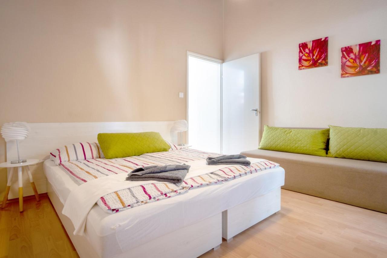 Nyaralo Apartman Siofok Bagian luar foto
